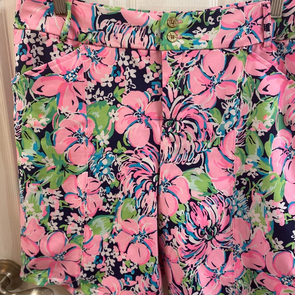 Lilly Pulitzer short
